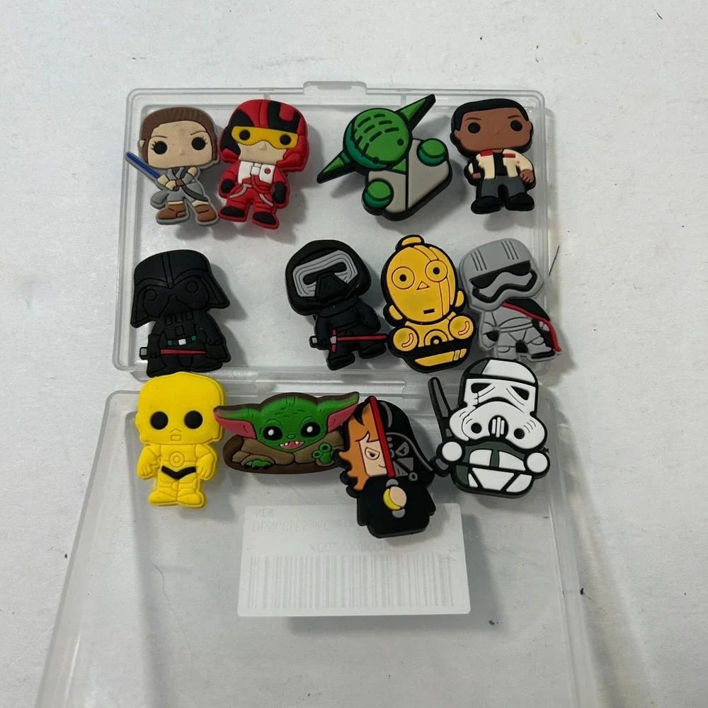 Star Wars Lot (12) Charms for Crocs Jibbitz Shoe Accessories Yoda C3PO Vader Poe